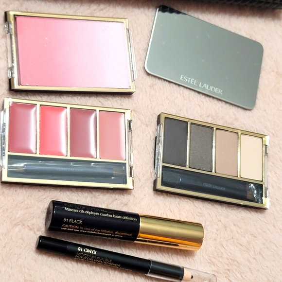 New Estee Lauder Makeup Travel Wallet Exclusive Set - Picture 6 of 11